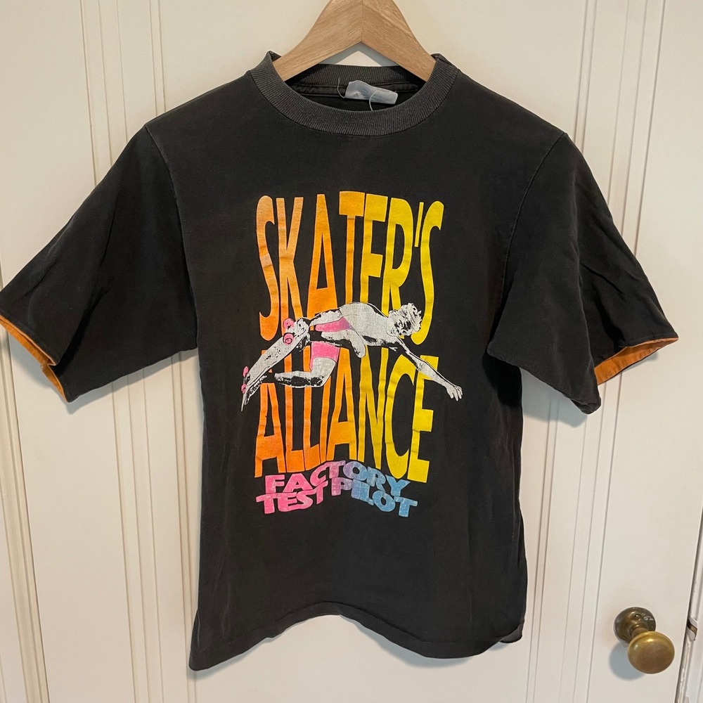 Vintage Radical Movement Skaters Alliance Factory Test Pilot T-Shirt Size Medium